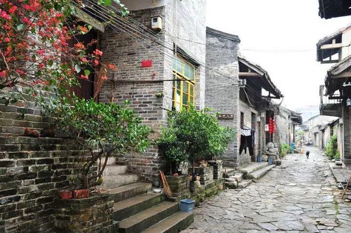 沉浸式场景吃喝很入味